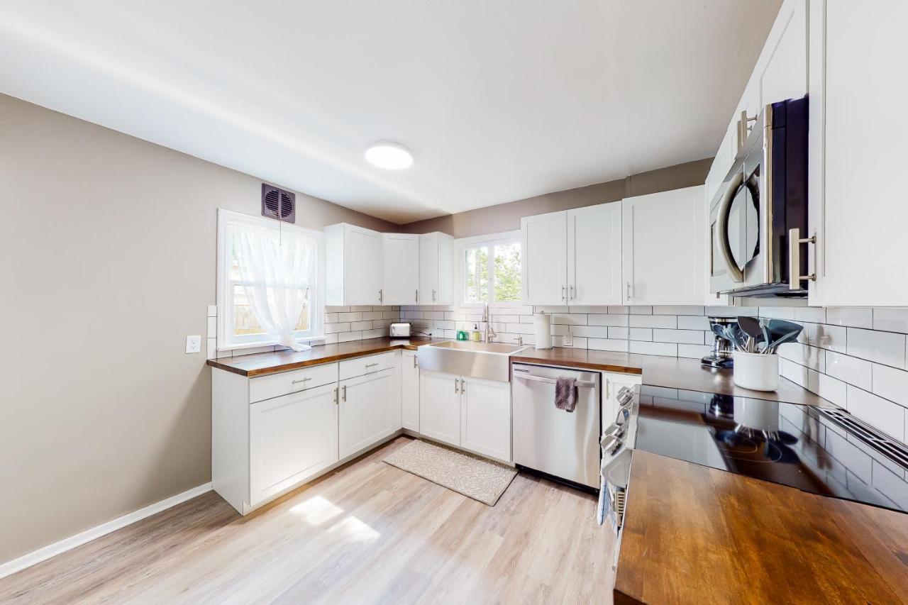 Lake City Charmer Coeur d'Alene Ngoại thất bức ảnh