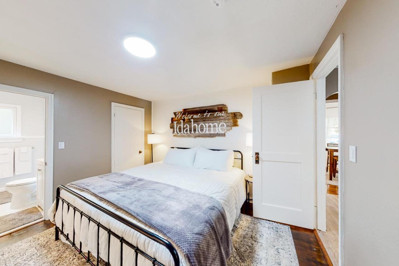 Lake City Charmer Coeur d'Alene Ngoại thất bức ảnh
